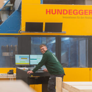 cnc-hundegger-sbs-friesenheim-3 Neue Hundegger Plattenbearbeitungsmaschine